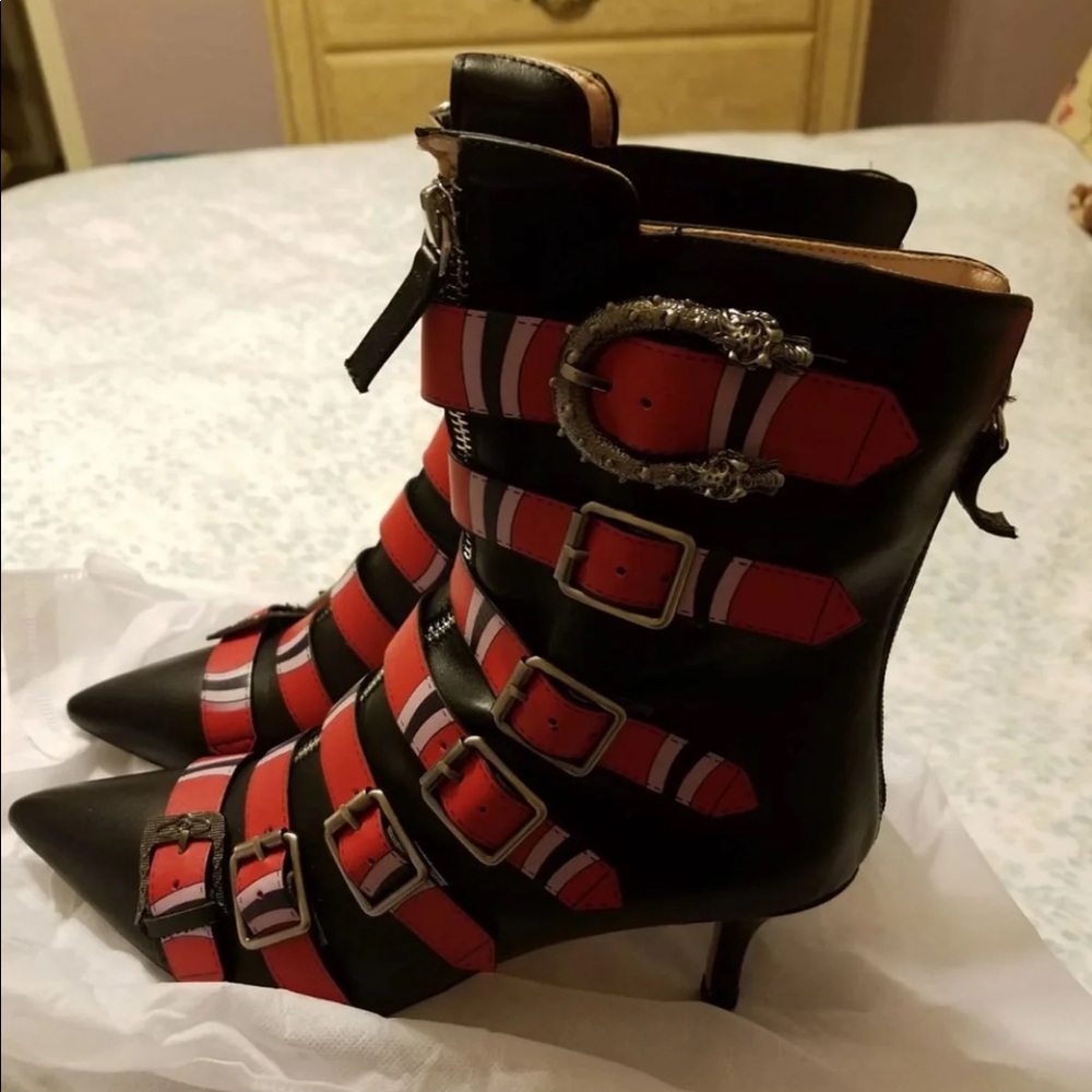 Snake Detail All Leather Boots